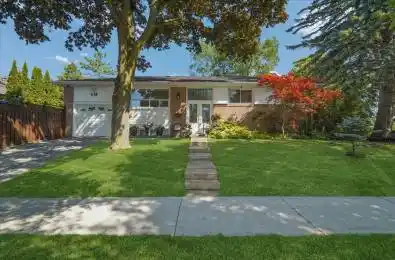 16 Fareham Crescent Toronto E08 Ontario M1E 1J9
