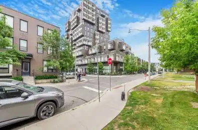 80 Vanauley Street Unit# 1006 Toronto C01 Ontario M5T 0C9