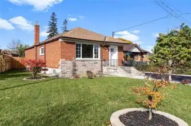 35 Archwood Crescent Toronto E04 Ontario M1R 3M1