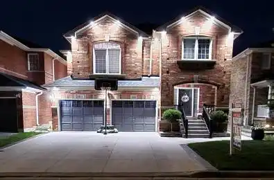 24 Silver Egret Road Brampton Ontario L7A 3P4