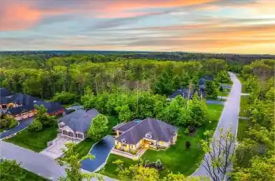 19 Timber Wolf Trail Springwater Ontario L9X 0H7
