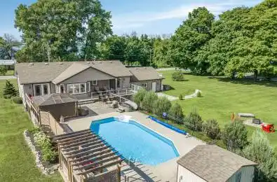 116 Prinyers Cove Crescent Prince Edward County Ontario K0K 2T0