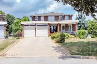 7 Marker Court Toronto W05 Ontario M3J 3E3