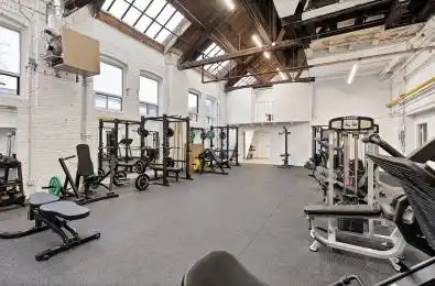 58 wade Avenue Unit# 11 Toronto W02 Ontario M6H 1P5