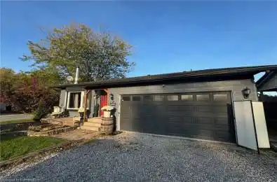24 Woodhouse Avenue Haldimand Ontario N0A 1N8