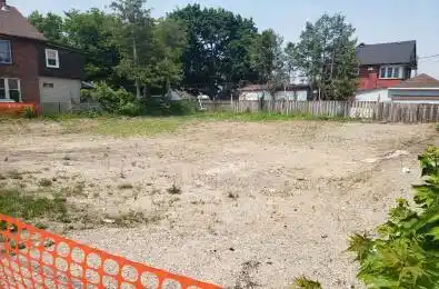 24 Fairbanks Street Oshawa Ontario L1H 2L8