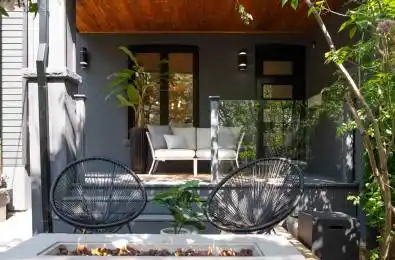 111 Boston Avenue Toronto E01 Ontario M4M 2T8