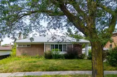 34 Highview Avenue Toronto W05 Ontario M3M 1C4
