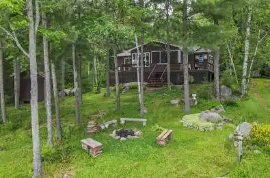 2160 E Hartsmere Road Addington Highlands Ontario K0L 2M0