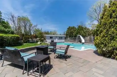 41 Vancho Crescent Toronto W08 Ontario M9A 4Z1