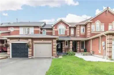58 Creekwood Crescent Whitby Ontario L1R 2K2