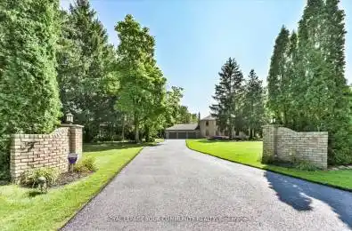7 Skyview Lane Aurora Ontario L4G 6W5
