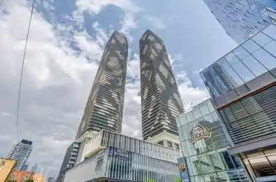55 Cooper Street Unit# 5601 Toronto C08 Ontario M5E 0G1