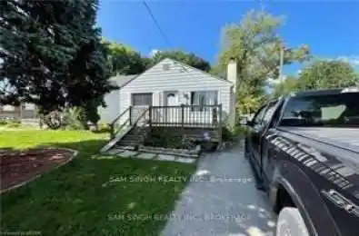 397 Edmonton Street London East Ontario N5W 4Y6