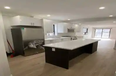 285 Bain Avenue Toronto E01 Ontario M4J 1B9