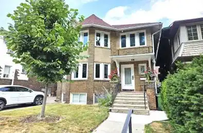 8 Oriole Gardens Unit# Main Toronto C02 Ontario M4V 1V7