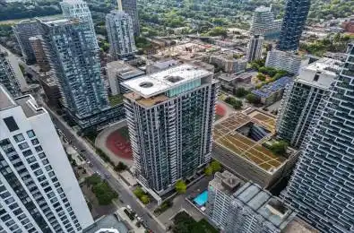 70 Roehampton Avenue Unit# PH15 Toronto C10 Ontario M4P 1R2