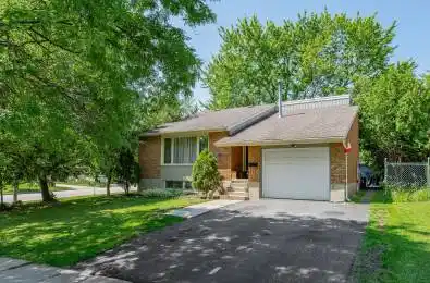 31 Mulberry Lane Waterloo Ontario N2L 5L4
