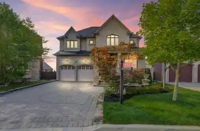 9 Berkshire Crescent Markham Ontario L6L 1K4