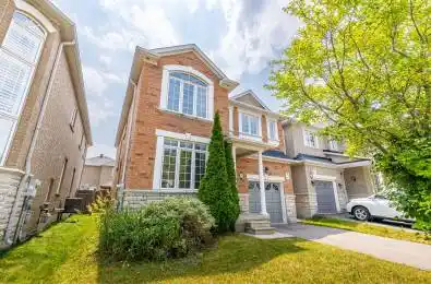 39 Hermitage Boulevard Markham Ontario L6E 2H6