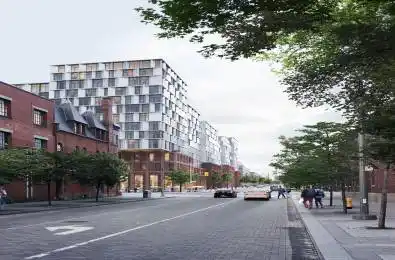 371 Front Street Toronto C08 Ontario M5A 0K8