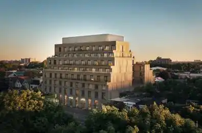 3200 Dundas Street Unit# 706 Toronto W02 Ontario M6P 2A3
