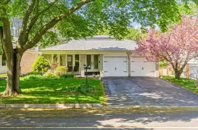 172 Bayview Fairways Drive Markham Ontario L3T 2Y8