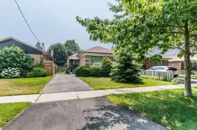 11 Velma Drive Toronto W07 Ontario M8Z 2N2