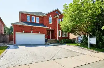7 Finnegan Place Whitby Ontario L1R 2G2