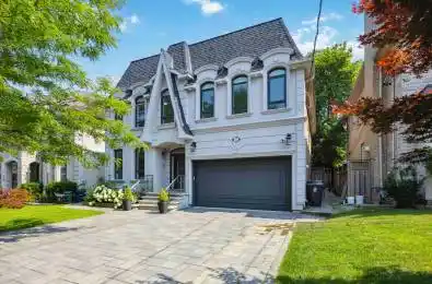 127 Munro Boulevard Toronto C12 Ontario M2P 1C7