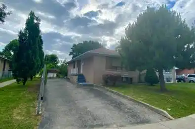 32 Hagersville Court Toronto W08 Ontario M9C 4A3