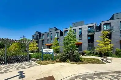 10 Brin Drive Unit# TH19 Toronto W08 Ontario M8X 0B3