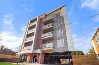61 Orchard Park Drive Unit# 302 Toronto E10 Ontario M1E 0C8