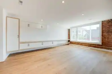 628 Danforth Avenue Unit# 203 Toronto E03 Ontario M4K 1R3