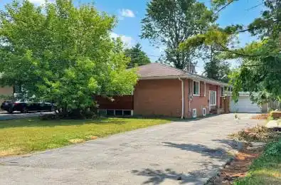 17 Dobbin Road Unit# main Toronto E05 Ontario M1T 1C3