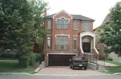 315 Brooke Avenue Toronto C04 Ontario M5M 2L4
