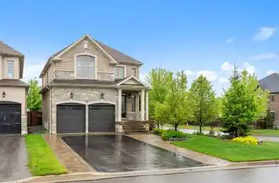 15 Glengowan Street Whitby Ontario L1R 2X2