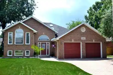 640 Delaware Avenue LaSalle Ontario N9J 3J8