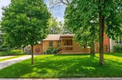 46 Hurlingham Crescent Toronto C13 Ontario M3B 2R1