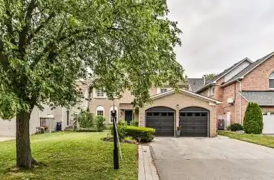 4 Marshfield Hollow Markham Ontario L3R 6J3