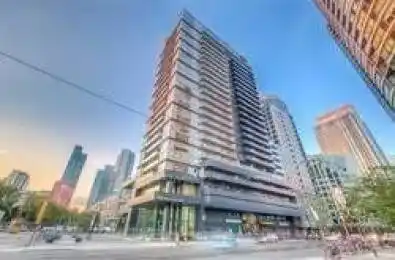 352 Front Street Unit# 102 Toronto C01 Ontario M5V 0K3