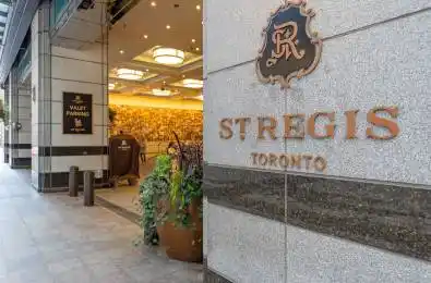 311 Bay Street Unit# 3906 Toronto C01 Ontario M5H 4G5