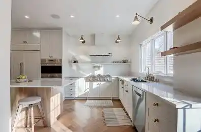 79 Cottingham Street Toronto C02 Ontario M4V 1B9
