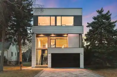 156 Garden Avenue Richmond Hill Ontario L4C 6M2