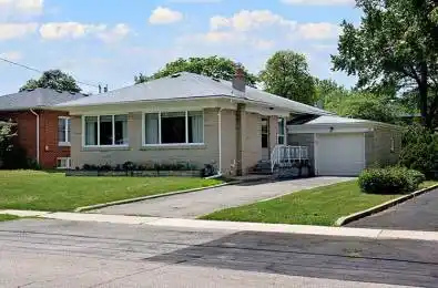 10 Golfwood Heights Toronto W09 Ontario M9P 3L9