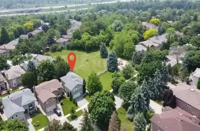145 Old Surrey Lane Richmond Hill Ontario L4C 6R9