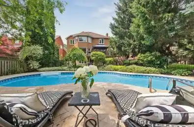 9 Foster Creek Drive Clarington Ontario L1B 1G1