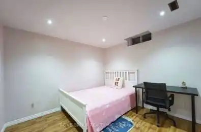 73 Dunbar Crescent Unit# Bsmt Markham Ontario L3R 6W3