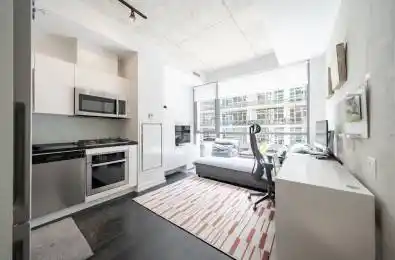 39 Brant Street Unit# 206 Toronto C01 Ontario M5V 0M8