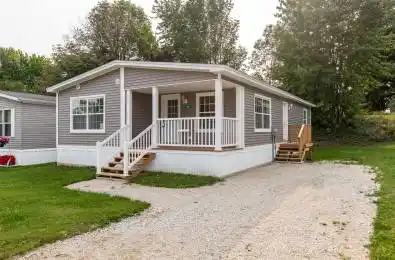 35 Sussex Square Georgian Bluffs Ontario N4K 5N5